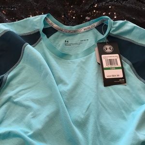 Under Armor running activewear shirt NWT large